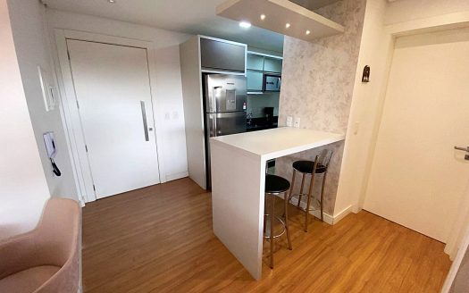 Apartamento Mobiliado – 01 Dormitório