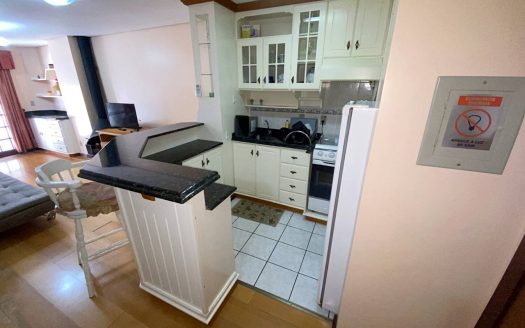 Apartamento Mobiliado – 01 Dormitório