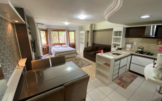 Apartamento Mobiliado – 01 Dormitório