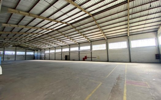 Pavilhão – 2.400 m² – Bairro Distrito Industrial