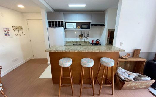 Apartamento Mobiliado – 01 Suíte + 01 Dormitório