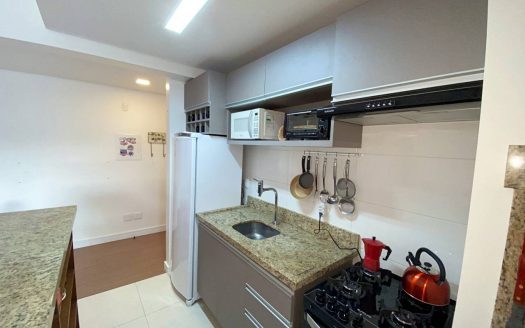 Apartamento Mobiliado – 01 Suíte + 01 Dormitório