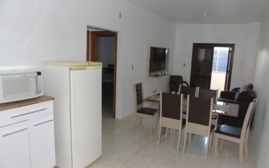 Apartamento Mobiliado – 02 Dormitórios