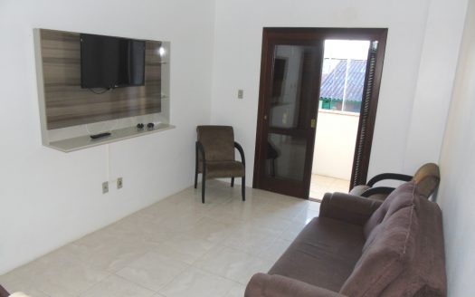 Apartamento Mobiliado – 02 Dormitórios