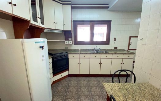Apartamento Mobiliado – 01 Suíte + 01 Dormitório