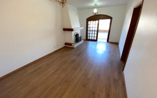 Apartamento Semi-Mobiliado – 03 Suítes