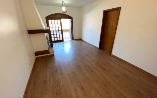Apartamento Semi-Mobiliado – 03 Suítes