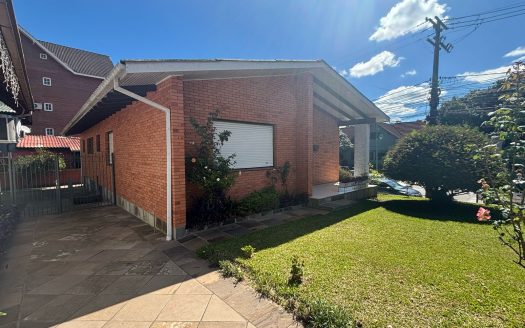 Casa Comercial – 240 m² – Centro