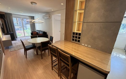 Apartamento Mobiliado – 02 Suítes