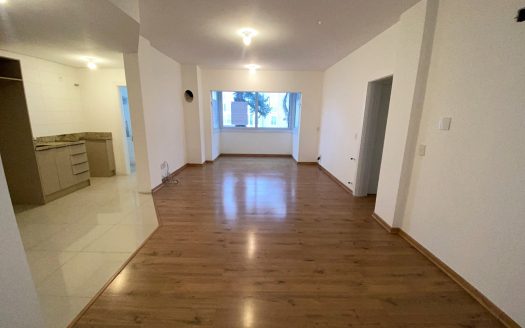 Apartamento Semi-Mobiliado – 02 Suítes