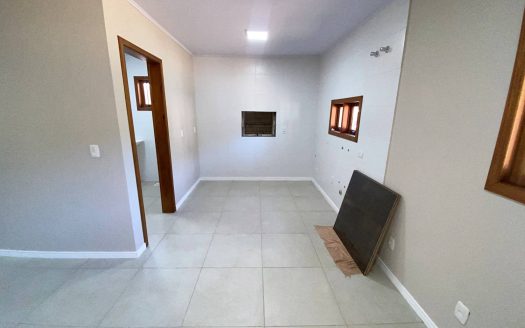 Casa – 01 Suíte + 01 Dormitório