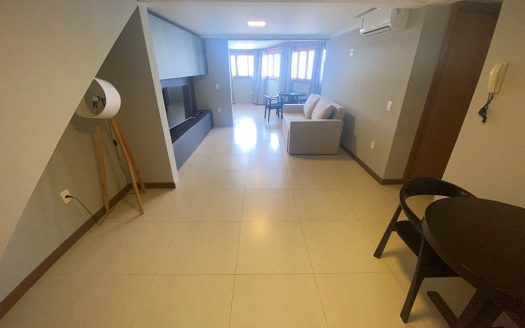 Apartamento Mobiliado – 02 Dormitórios