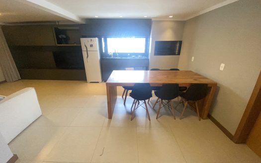 Apartamento Mobiliado – 01 Suíte + 02 Dormitórios