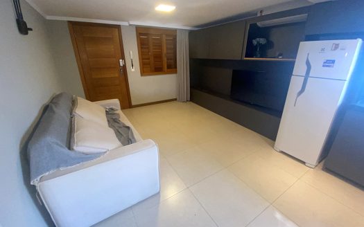 Apartamento Mobiliado – 01 Suíte + 02 Dormitórios