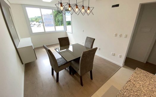 Apartamento Semi-Mobiliado – 02 Dormitórios
