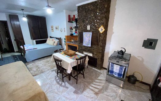 Apartamento Mobiliado – 01 Dormitório