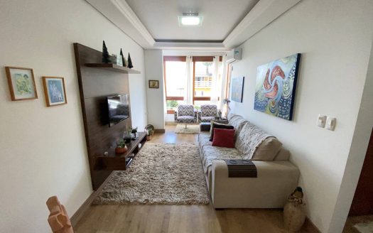 Apartamento Mobiliado – 02 Dormitórios