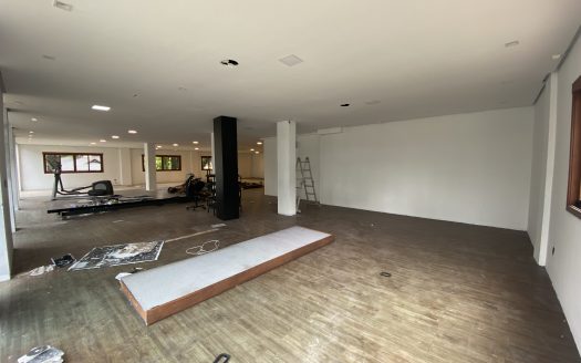 Loja – 399 m² – Centro