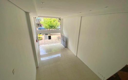 Loja – 109 m² – Centro