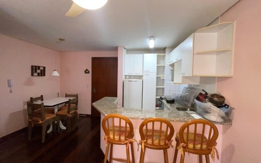 Apartamento Mobiliado – 01 Dormitório