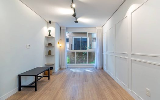 Apartamento Mobiliado – 02 Suítes