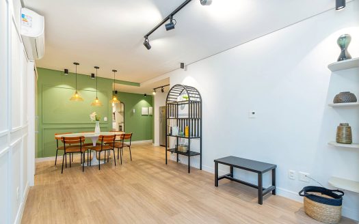 Apartamento Mobiliado – 02 Suítes