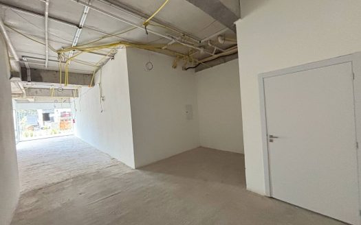 Loja – 95 m² – Planalto