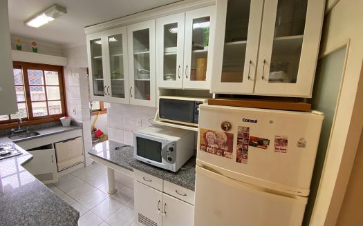 Apartamento Mobiliado – 02 Suíte + 01 Dormitório
