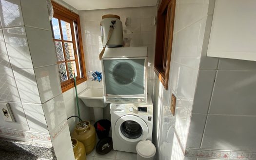 Apartamento Mobiliado – 02 Suíte + 01 Dormitório