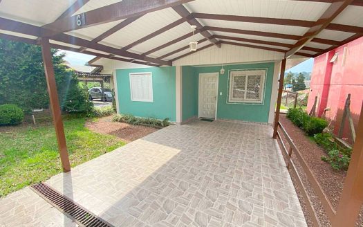 Casa Semi-Mobiliada – 01 Suíte + 01 Dormitório