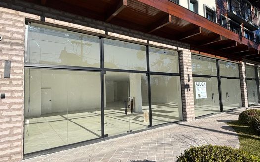 Lojas – 159,38 m² – Planalto