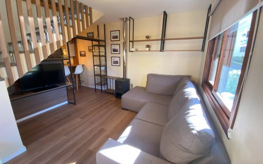 Casa Mobiliada – 02 Dormitórios