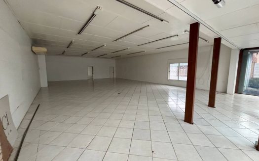 Loja – 193 m² – Avenida Central