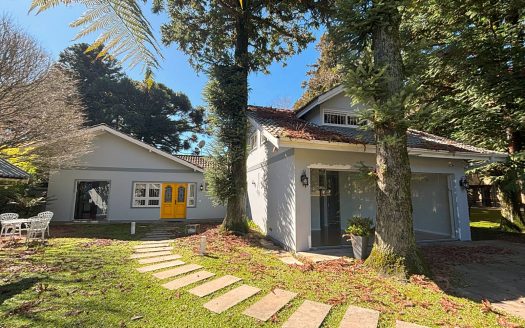 Casa Comercial – 230 m² – Bairro Planalto