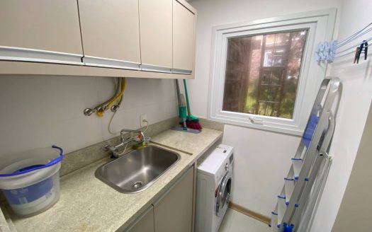 Apartamento Mobiliado – 02 Suítes