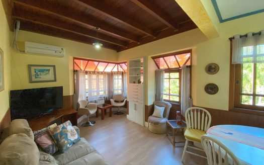 Apartamento Mobiliado – 02 Dormitórios + 01 Suíte