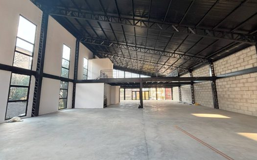 Loja – 1.187 m² – Centro