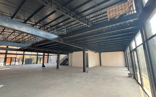 Loja – 1.187 m² – Centro