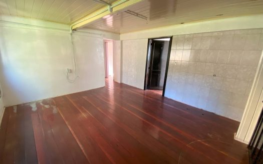 Casa Inferior – 03 Dormitórios