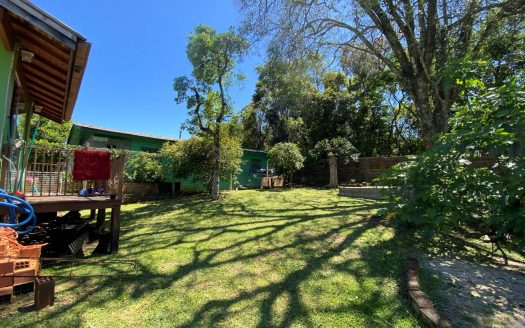 Casa Semi-Mobiliada – 04 Dormitórios