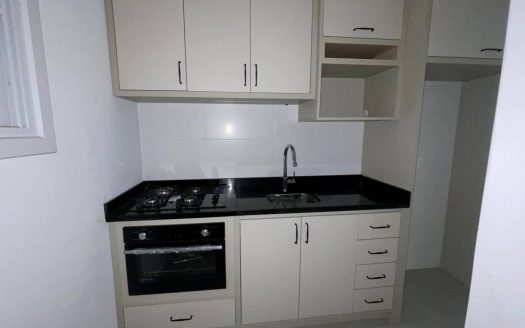 Apartamento Semi-Mobiliado – 01 Suíte