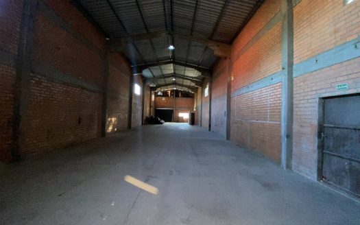 Pavilhão – 320 m² – Bairro Carniel