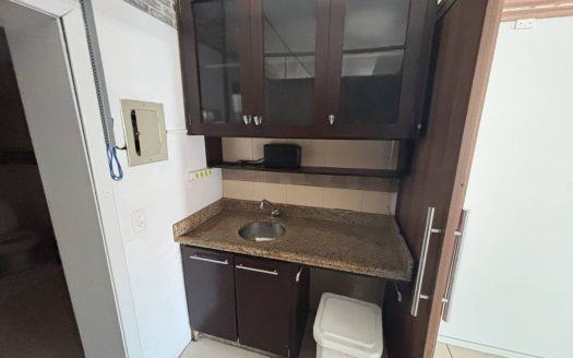 Loja – 250 m² – Carniel