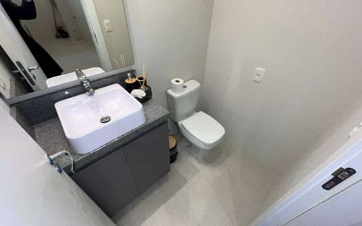 Apartamento Semi-Mobiliado – 02 Suítes