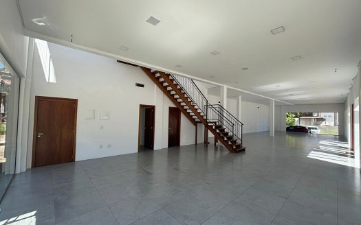 Loja – 250 m² – Centro