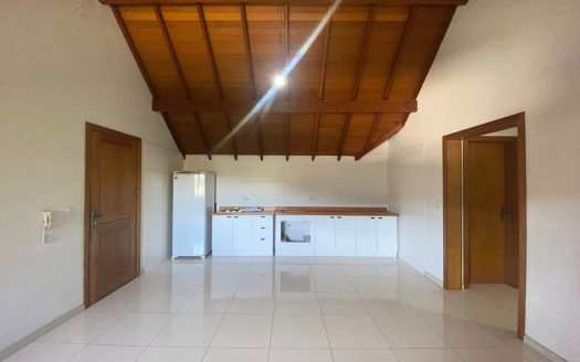 Apartamento Semi-Mobiliado – 01 Dormitório