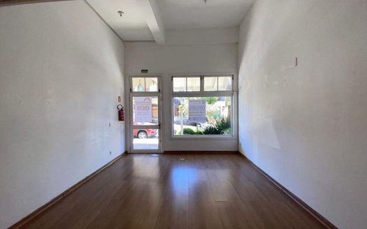 Loja – 38 m² – Centro