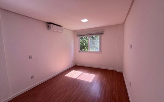 Apartamento Semi-Mobiliado – 01 Dormitório