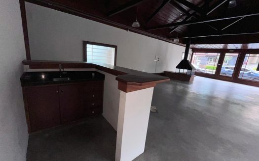 Loja – 150 m² – Centro