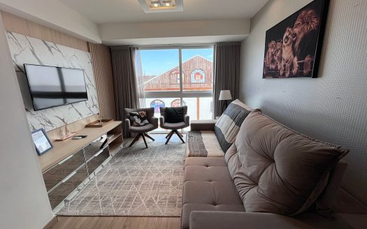 Apartamento Mobiliado – 02 Suítes